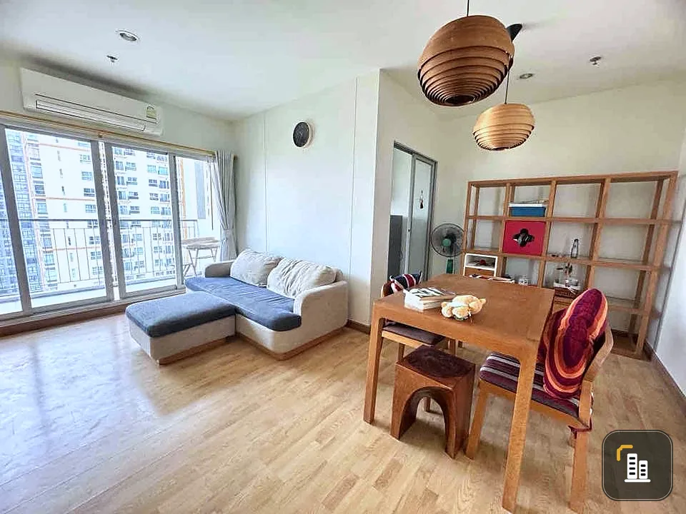 Condo for sale: Parkland Taksin-Tha Phra. Ready to move in, fully furnished and equipped with appliances. Book now!