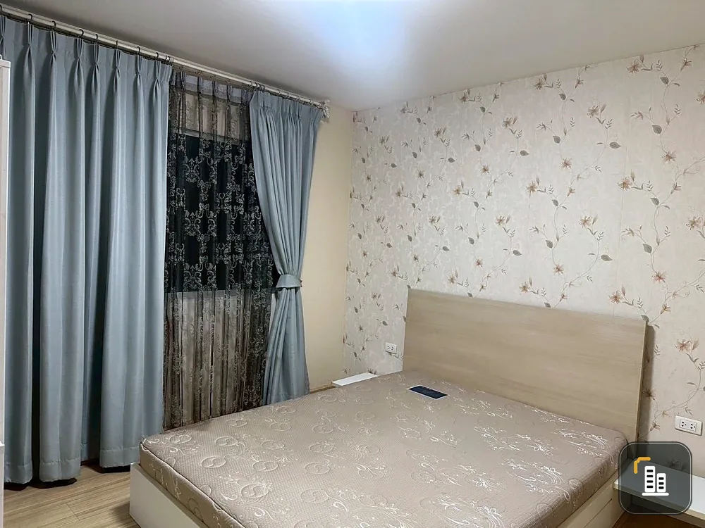 Selling Smart Watcharapol apartment. Ready to move in, fully furnished, spacious and comfortable. Book now!
