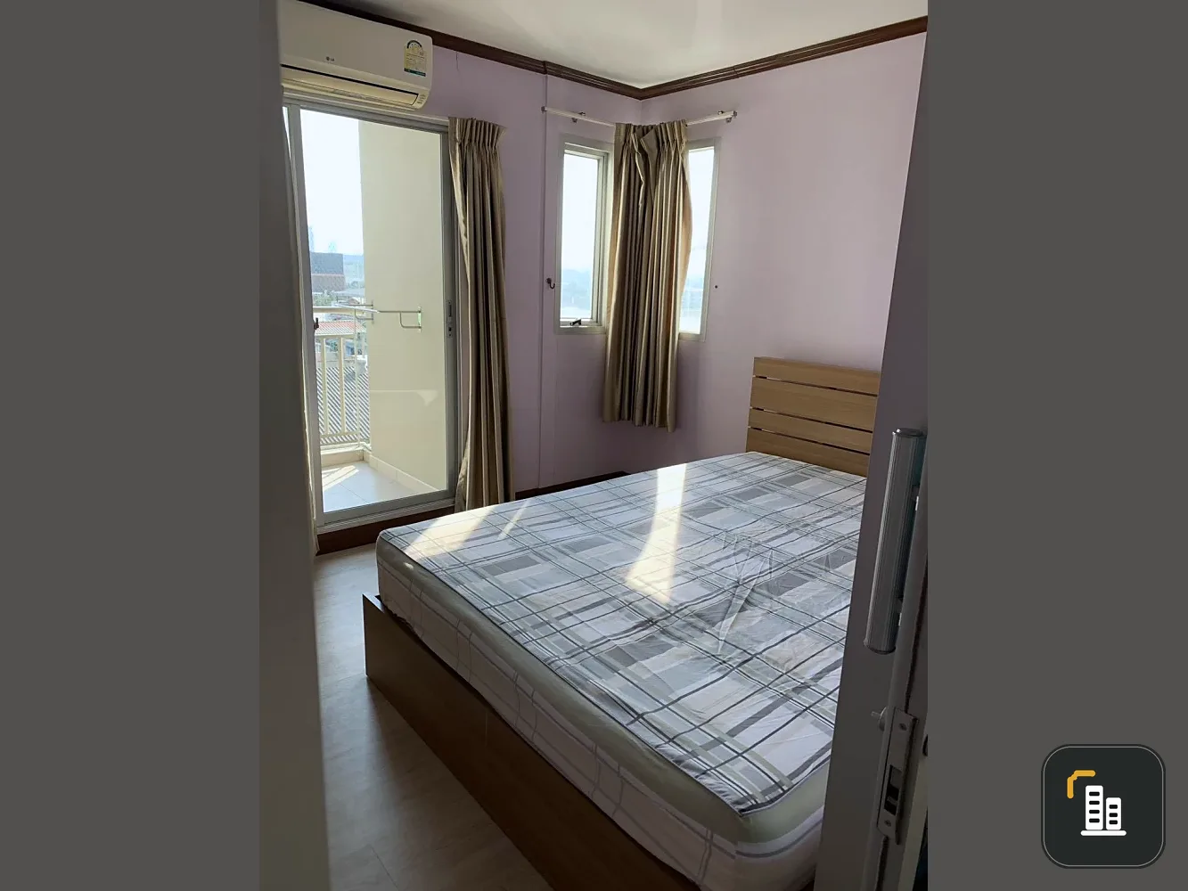 For rent: Lumpini Condotown North Pattaya Sukhumvit. Nice room, fully furnished, affordable price. Book now!