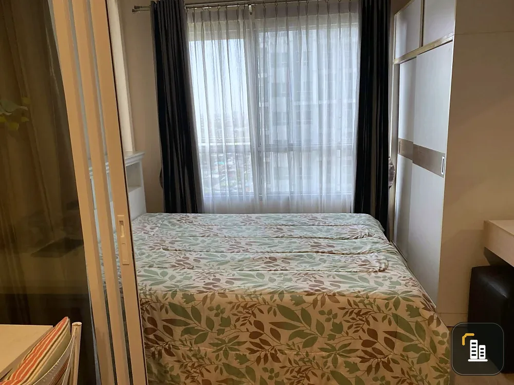 For rent: The Tempo Grand Sathorn-Wutthakat. Pool view, bright and airy, fully furnished with appliances. Ready to move in.