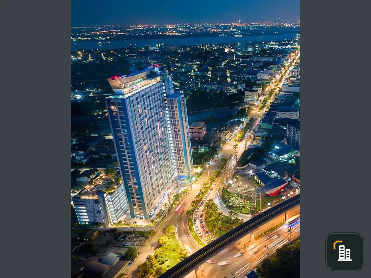 Selling THE ORIGIN Sukhumvit Sailuat E22 Station, corner unit offering privacy, 5th floor, fully furnished. Book now!