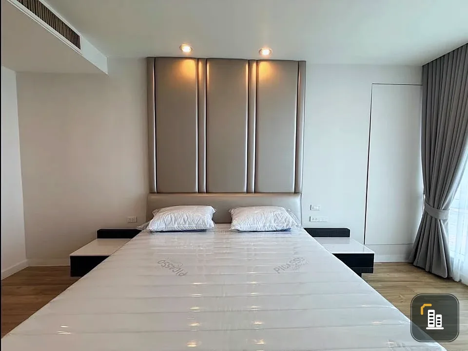 For rent: Ascott Sathorn condo, 2 bedrooms, 2 bathrooms, fully furnished, high floor, beautiful city view. Don't miss out!