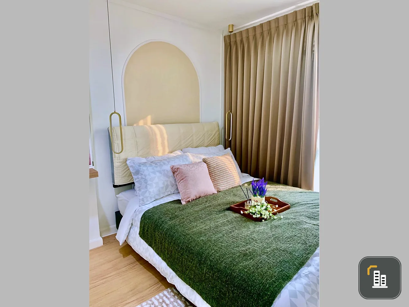 Selling a ready-to-move-in condo at Lumpini Ville Chaengwatthana Pakkret. Fully furnished, high floor, great location. Book now!