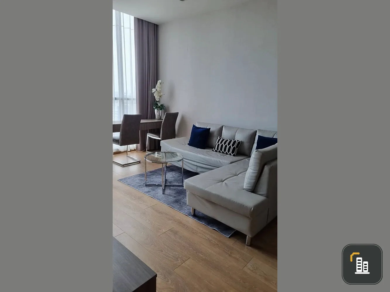 Spacious condo for rent at Noble Ploenjit. Enjoy ample living space. Book yours now! Don't miss out!