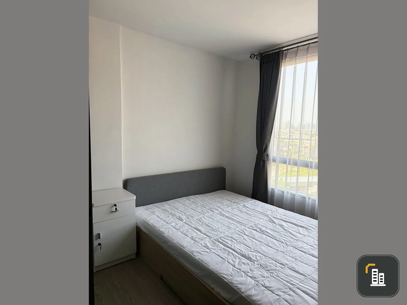 For rent: Polis Suksawat 64, 8th floor, fully furnished, ready to move in. Don't wait, book now!
