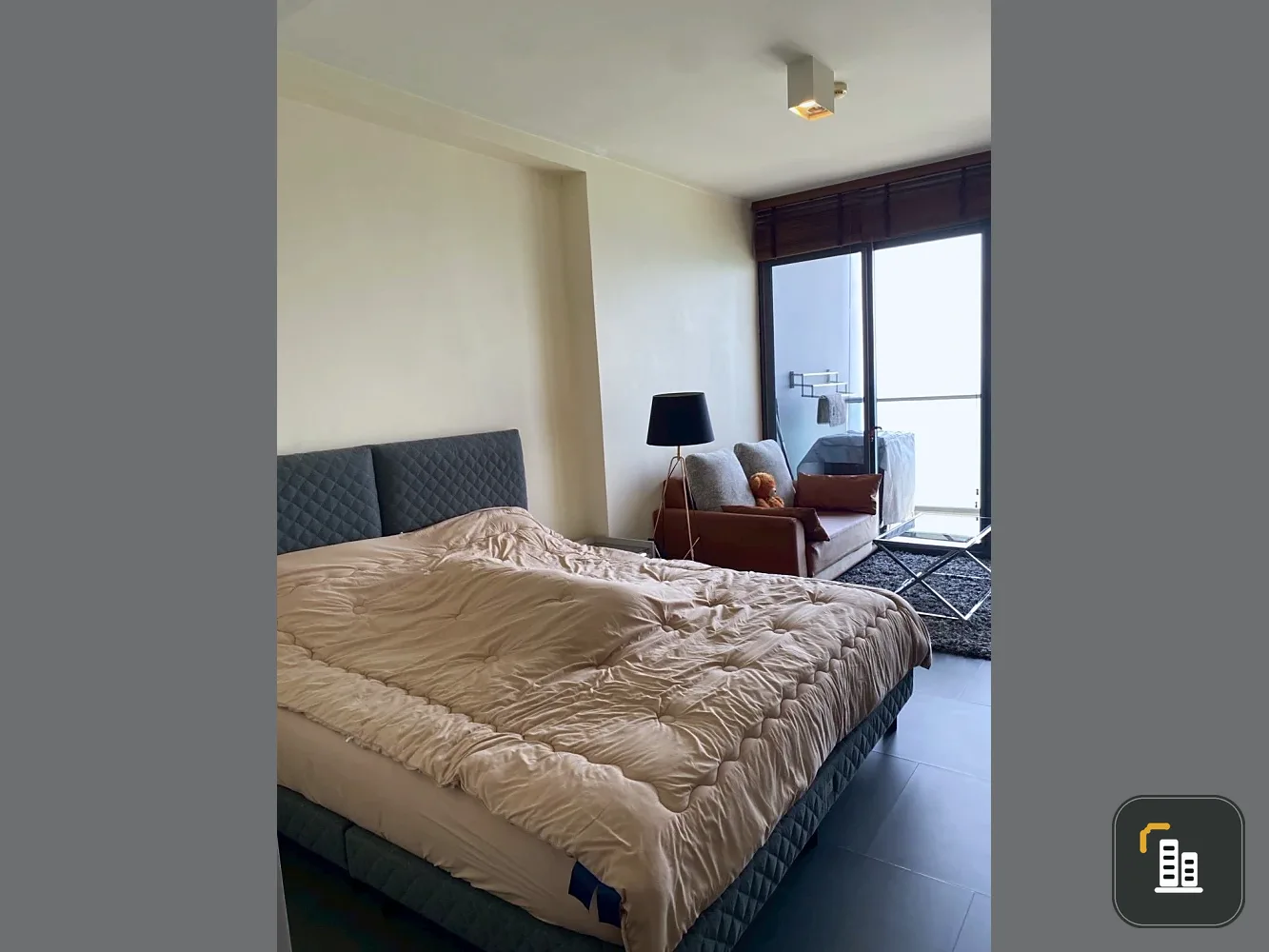 Condo Zire Wongamat for rent. Spacious and comfortable unit with complete amenities. Book now!