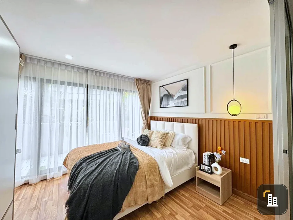 Condo for rent at The Green 3. Very spacious room! 2nd floor, with a huge balcony! Quiet corner. You don't want to miss this opportunity!