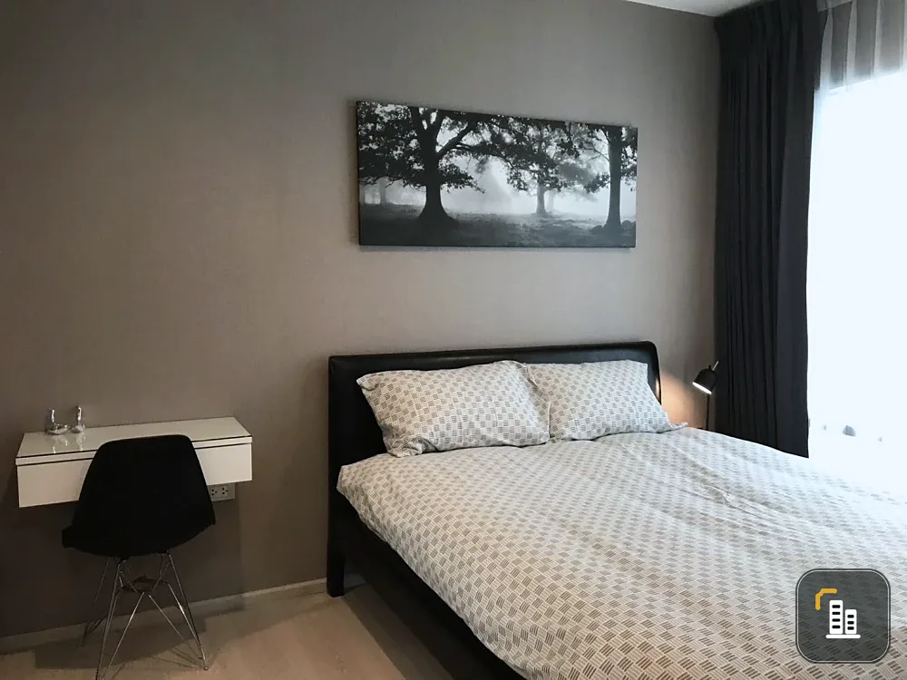 For rent: Rhythm Sukhumvit 36-38, 2 bedrooms, spacious living area, fully furnished. Book now!