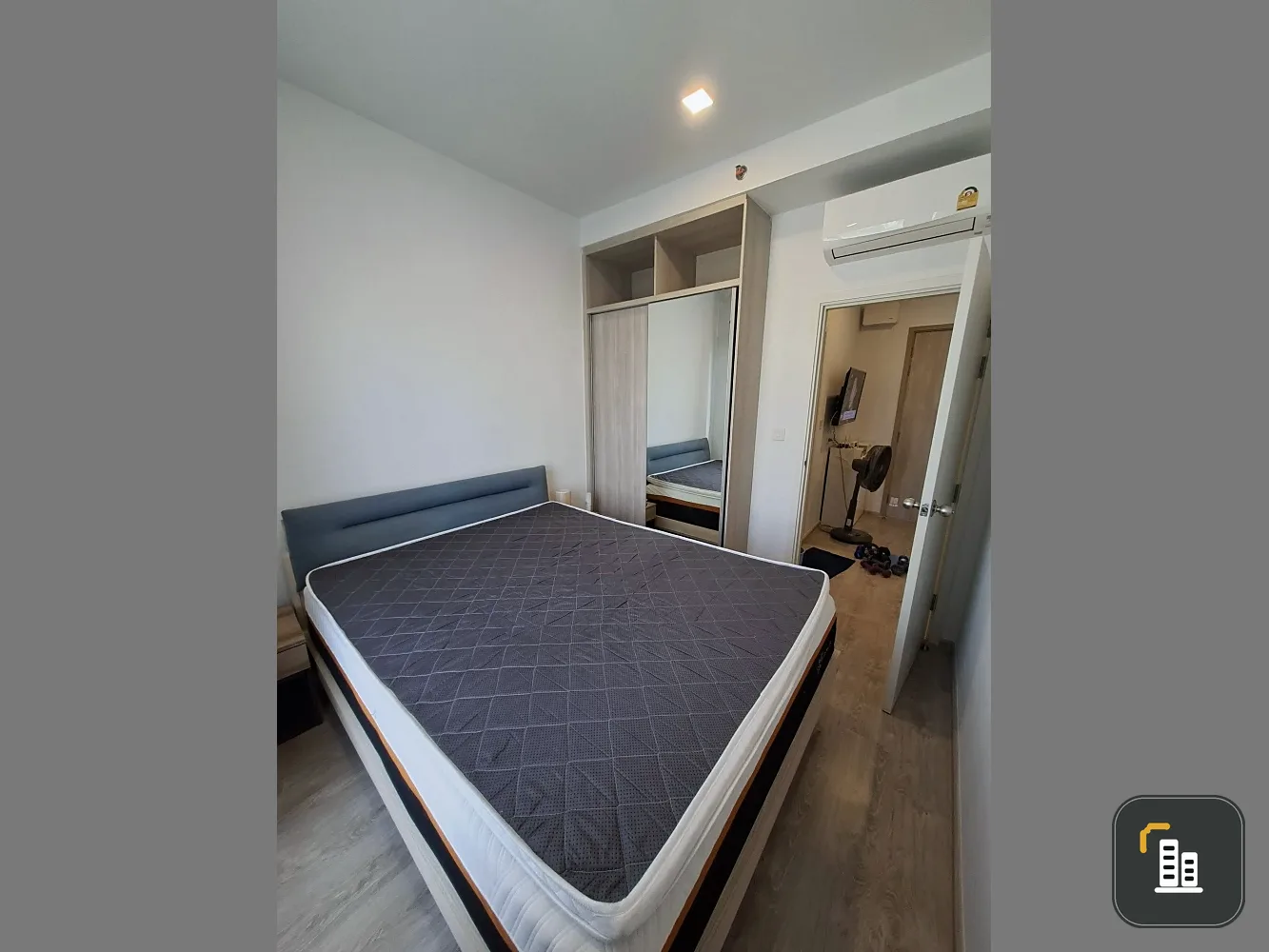 Urgent sale! The Tree Pattanakarn-Ekamai condo, ready to move in, fully furnished. Own it today!