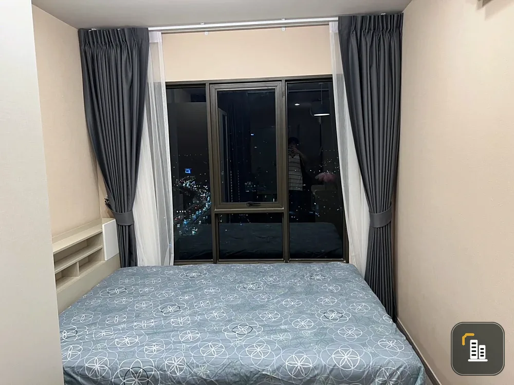 Condo for rent at Regent Home Wuttakat. Ready to move in, well-partitioned with separate zones. Book today! Don't wait!