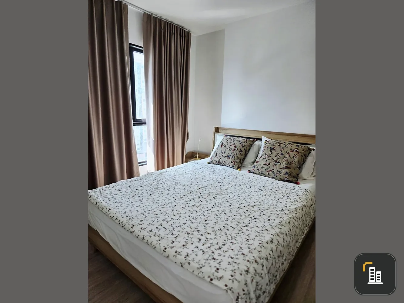 Selling Thana Astoria condo, ready to move in, fully furnished, great location. Book now!