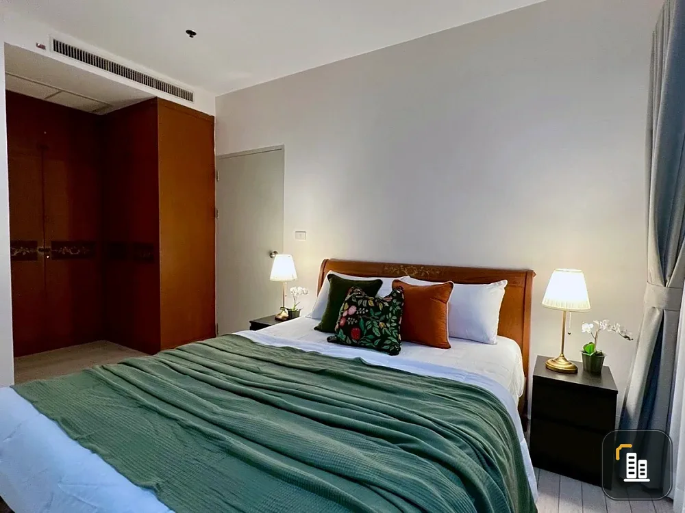 Noble Solo condo for rent, 6th floor, pool view, fully furnished. Book now! Don't miss out! Act fast!