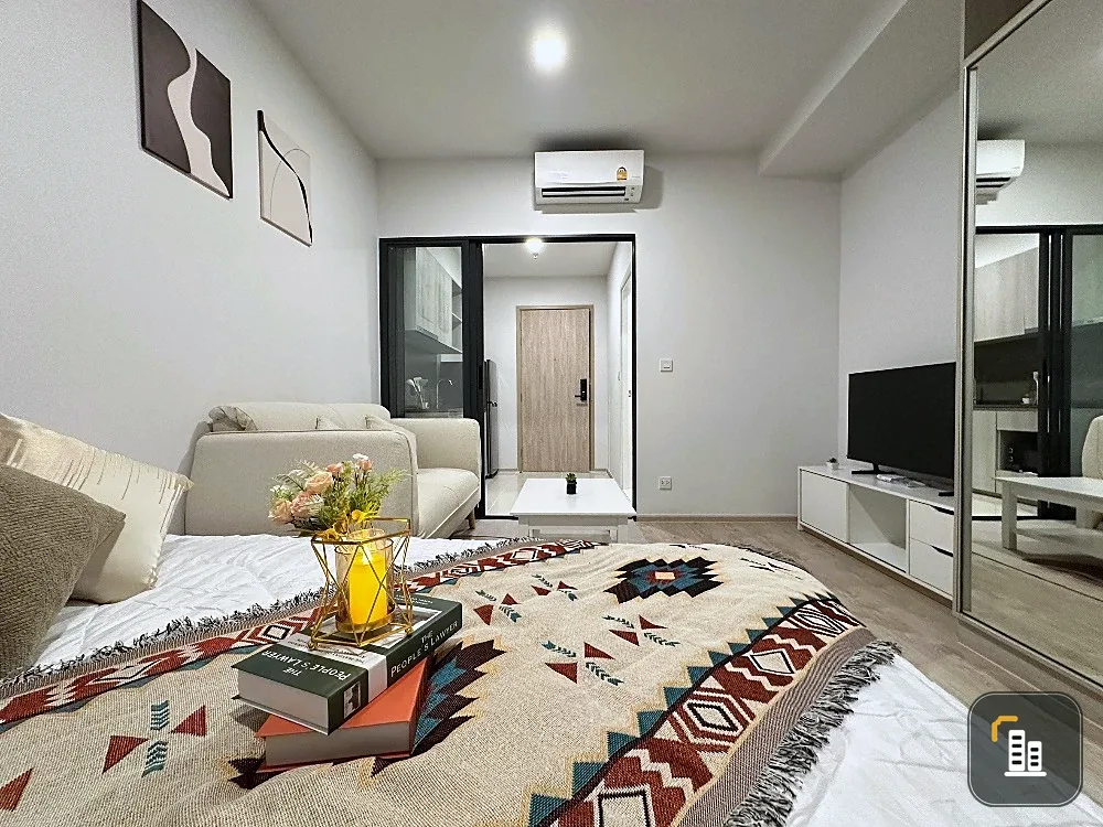 For rent: THE TREE Pattanakarn - Ekkamai, 24th floor. Beautiful, comfortable, fully furnished unit. Book now!