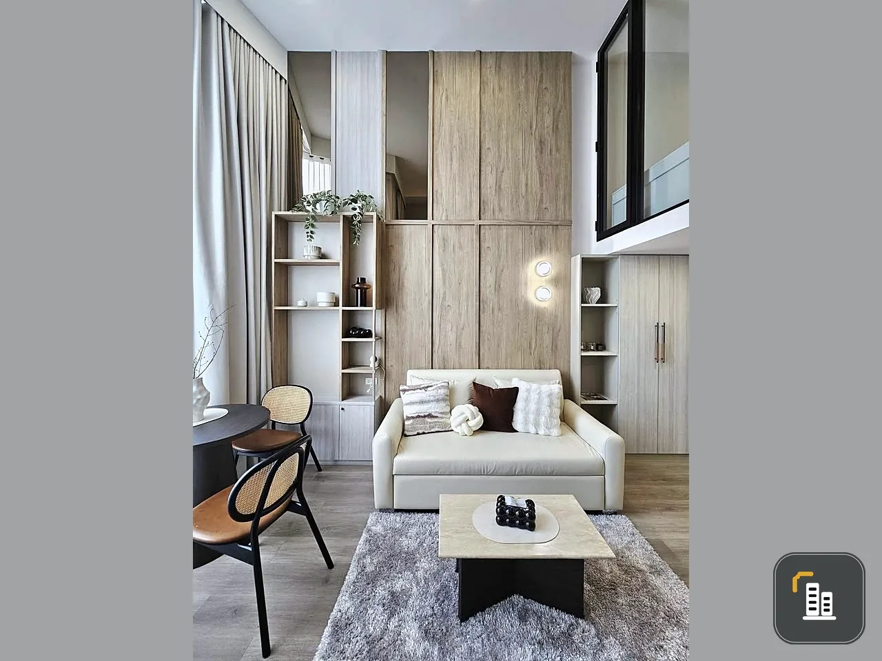 For rent: Knight Bridge Space Rama 4. Beautifully decorated and fully furnished with high-quality built-in furniture. Don't miss out!