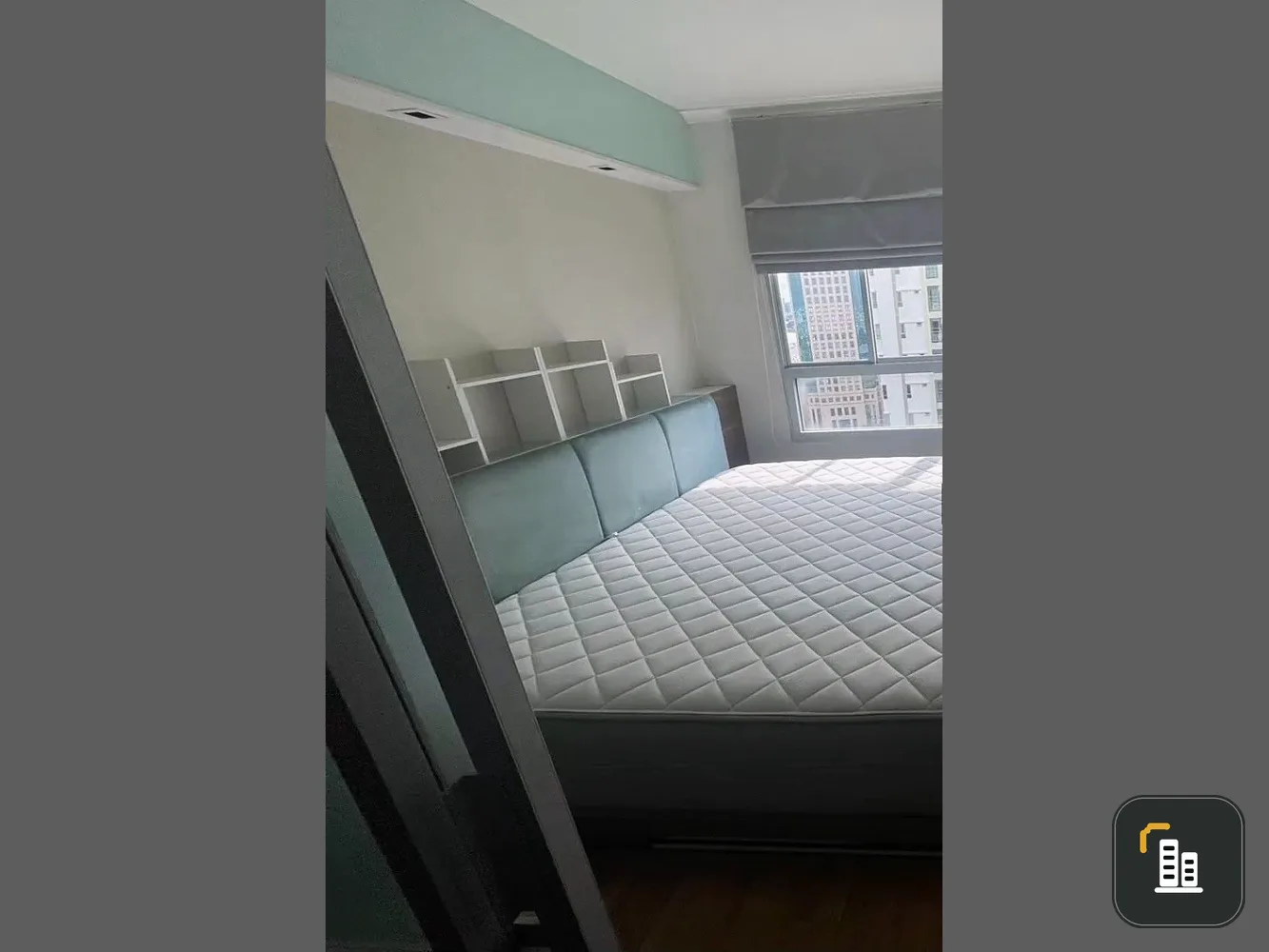 Selling ready-to-move-in condo at Lumpini Park Pinklao. Fully furnished, high floor, great location. Book now!