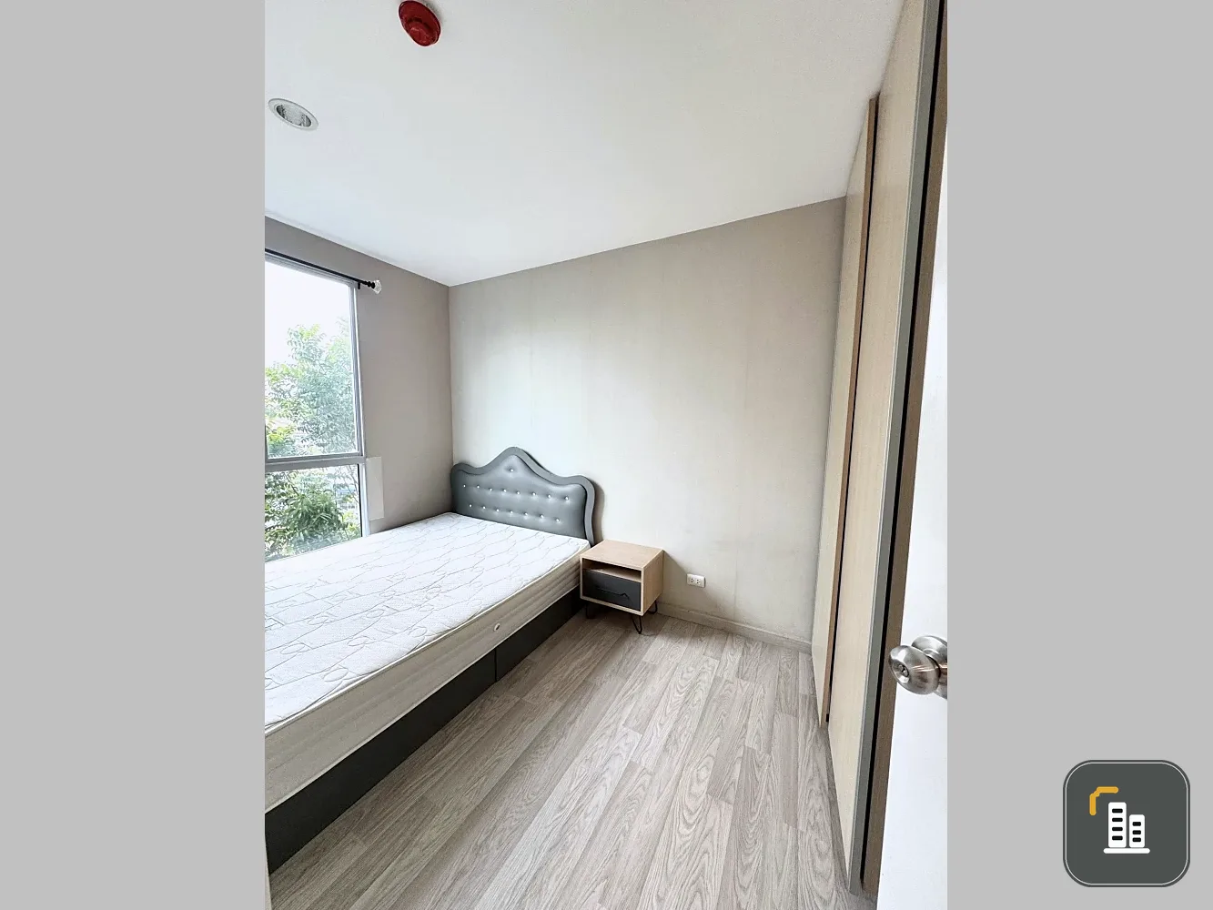 Plum Condo Chokchai 4 for sale. 4 units available, fully furnished, low floors, easy access. Book now!