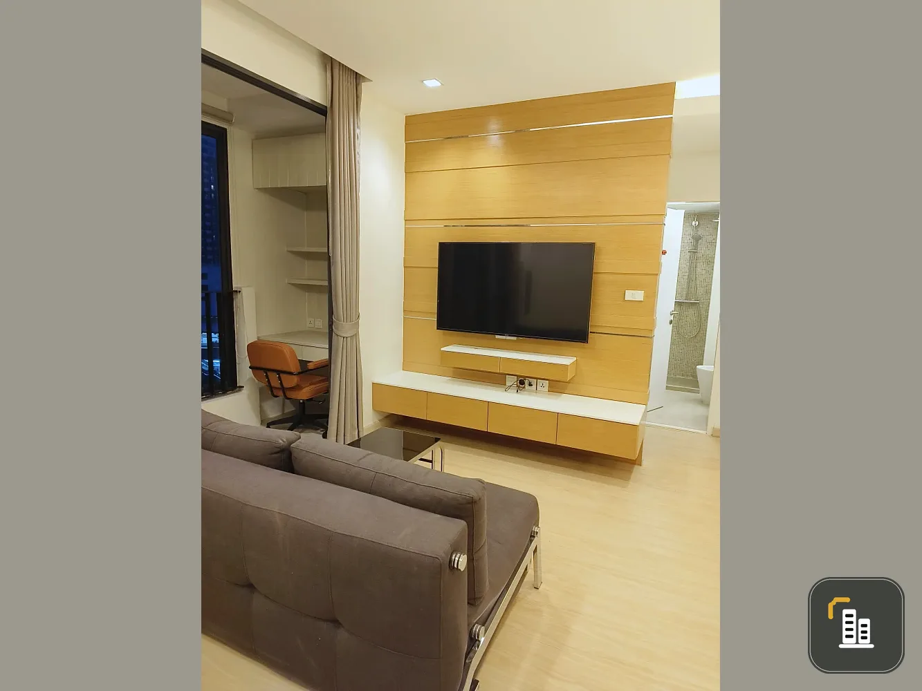 Condo for rent at Ideo Mobi Sathorn. Ready to move in, fully furnished, great price. Book now, don't miss out!