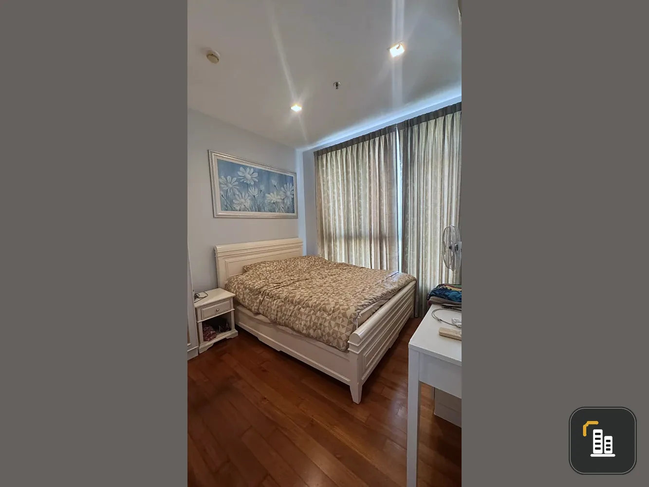 For rent: Ivy Sathorn 10. A lovely unit with beautiful, unobstructed city views and ample living space. What are you waiting for?