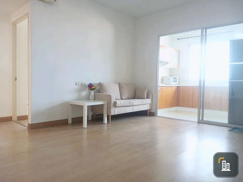 For rent: Supalai Park Srinakarin, 11th floor, corner unit, fully furnished. Book now! (Hurry!)