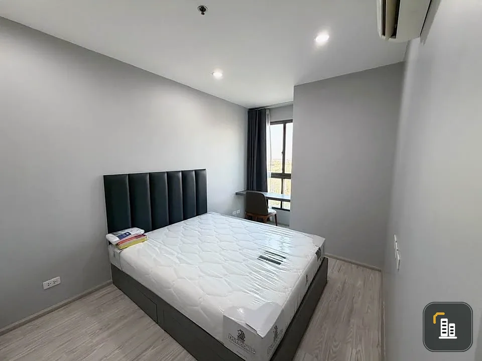 For rent: Ideo Mobi Sukhumvit Eastgate, 23rd floor, fully furnished, very livable. Book now!