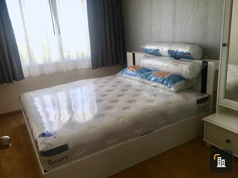Condo for sale: The Maple Ratchada-Ladprao. Nice unit, fully furnished, spacious and comfortable. Book now!