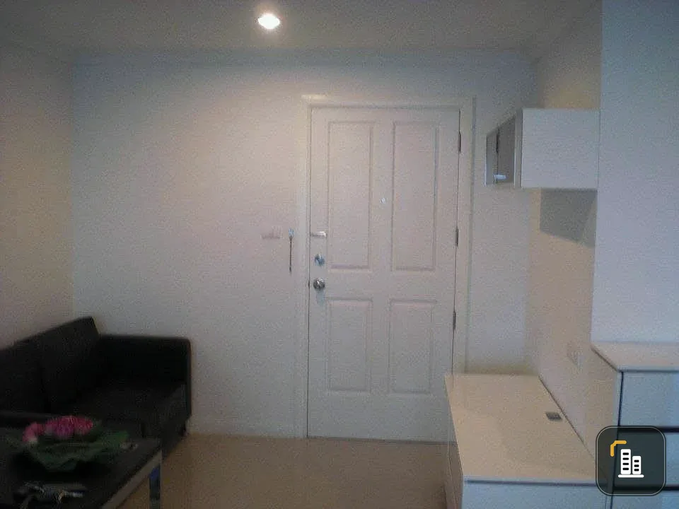 Selling Lumpini Place Rama 9–Ratchada condo unit, fully furnished with appliances, high floor, great location. Book now before it's too late!!!
