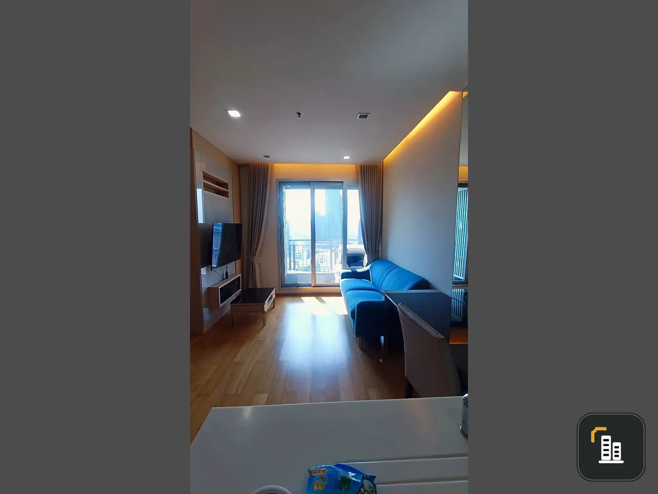 For rent: The Address Asoke, a lovely unit on the 22nd floor with ample living space and a beautiful, unblocked view. Book now!