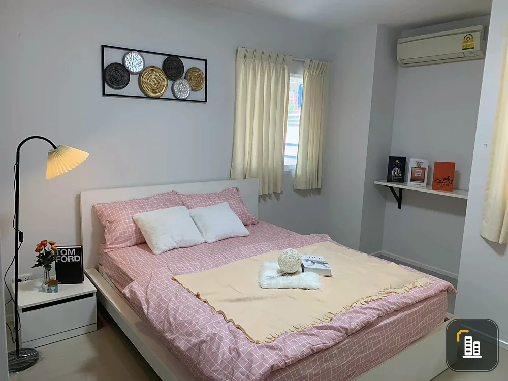 For Sale: Kensington Bearing | 2-Bedroom Unit with Great Layout!
