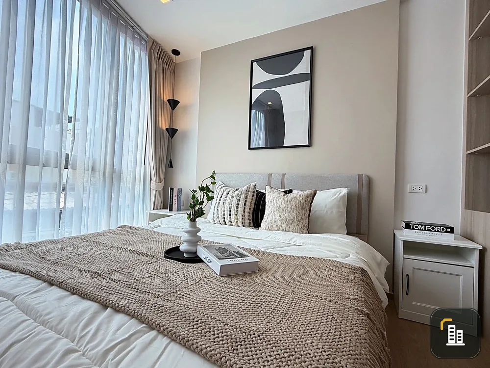 For sale: The Nest Sukhumvit 71. Fully furnished with appliances. Beautifully decorated as shown in the pictures. Ready to move in.