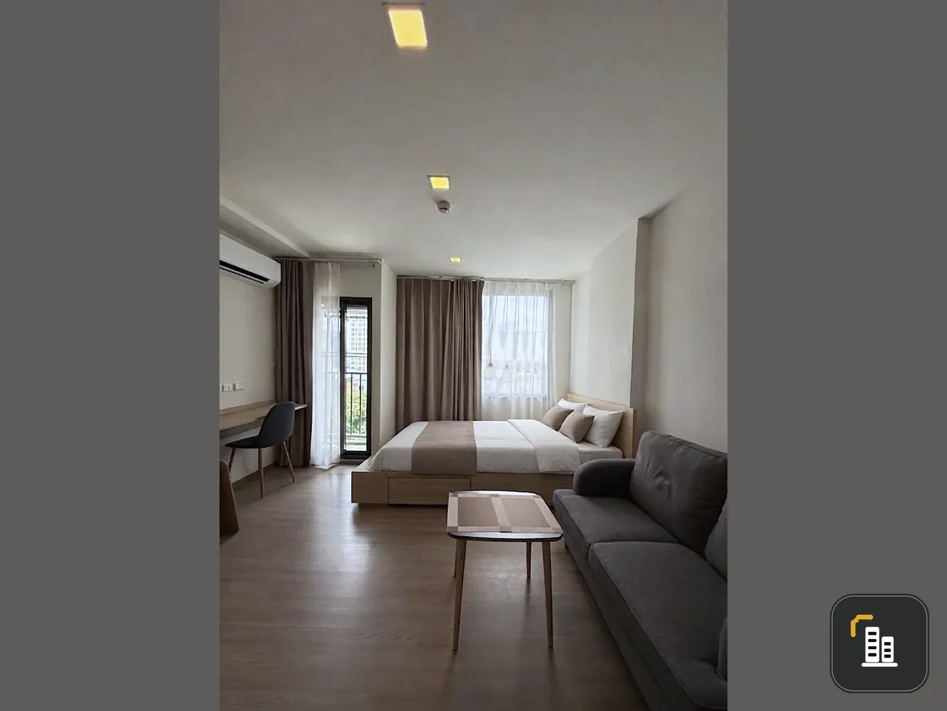 Selling a north-facing unit at The Muve Pradipat. The room stays cool all day. Excellent location, quiet and peaceful. The unit number adds up to a lu