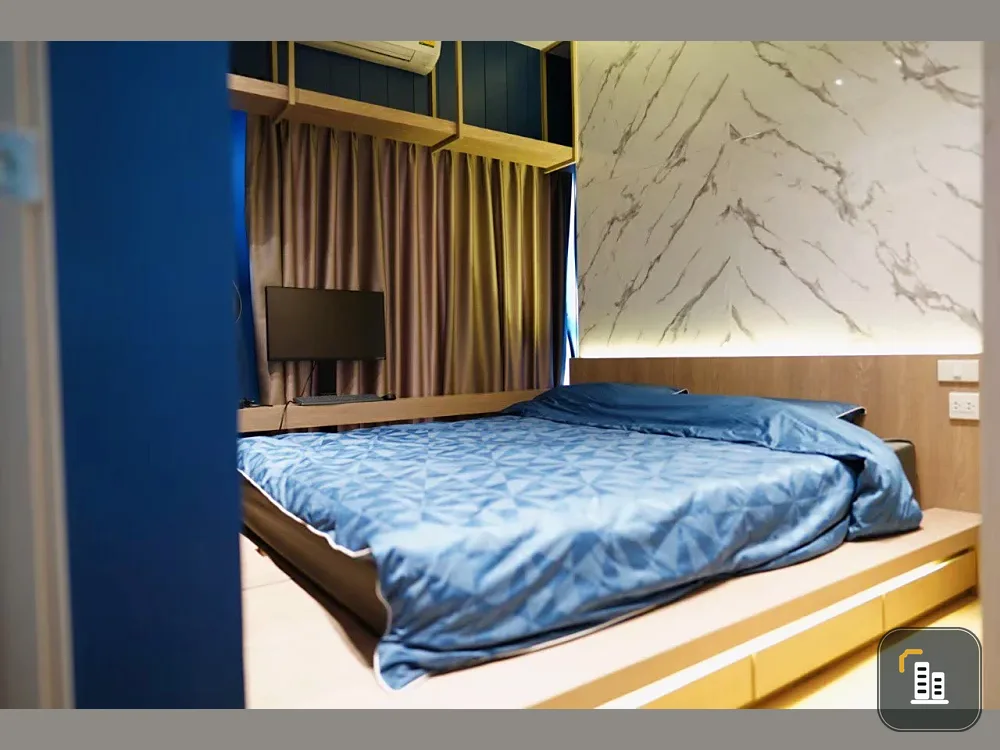 Whizdom Connect Sukhumvit condo for rent. Beautifully decorated and fully furnished. Ready to move in immediately.
