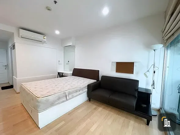 Noble Lite studio apartment for rent, 10th floor and above. Fully furnished with everything you need, ready to move in.