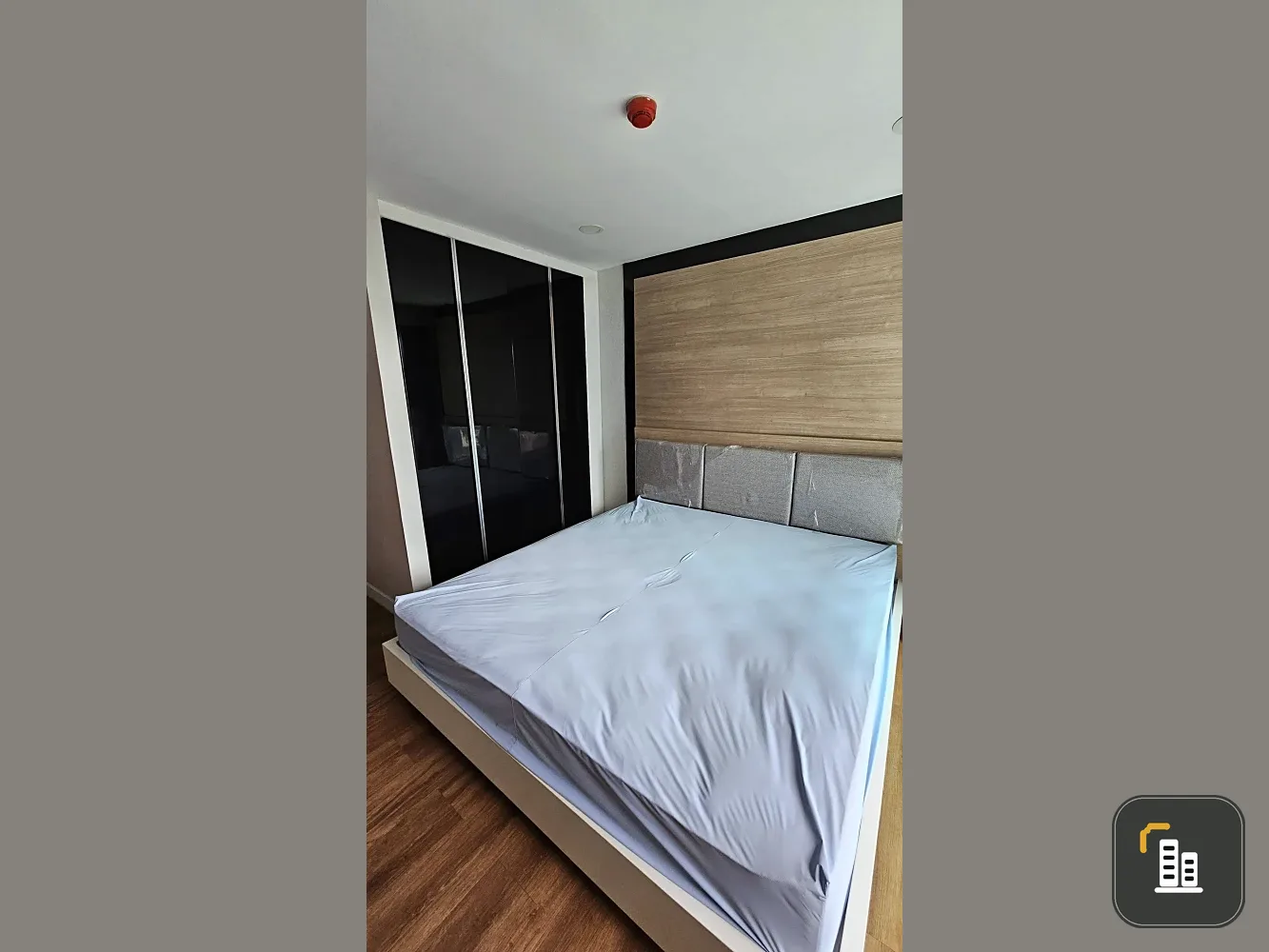 Dusit Grand Park condo for sale, ready to move in, fully furnished and equipped with appliances. Book now!