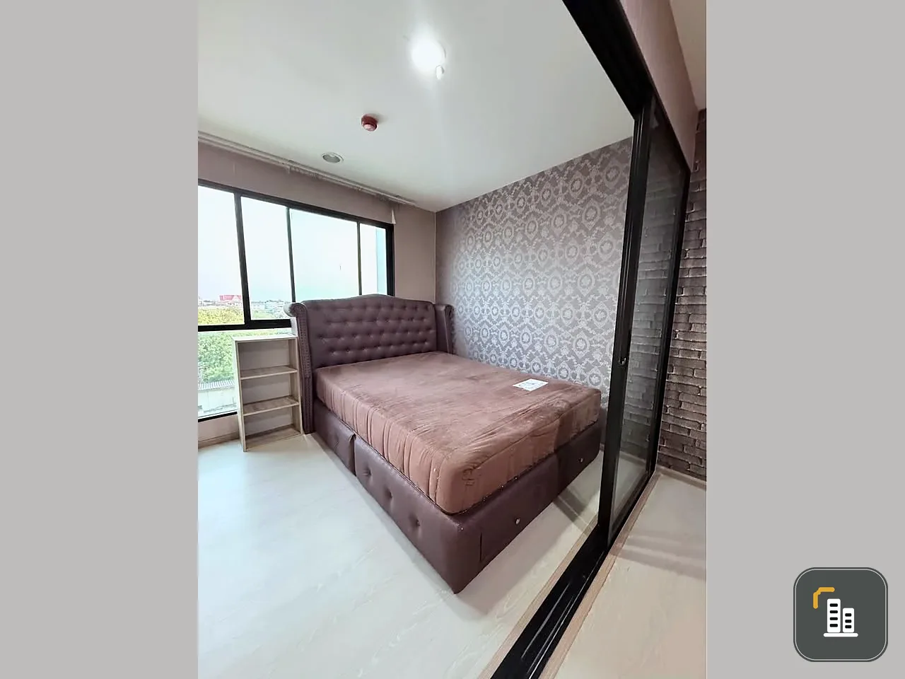Selling The Excel Khu Khot condo. Nice unit, fully furnished with appliances. Book now!