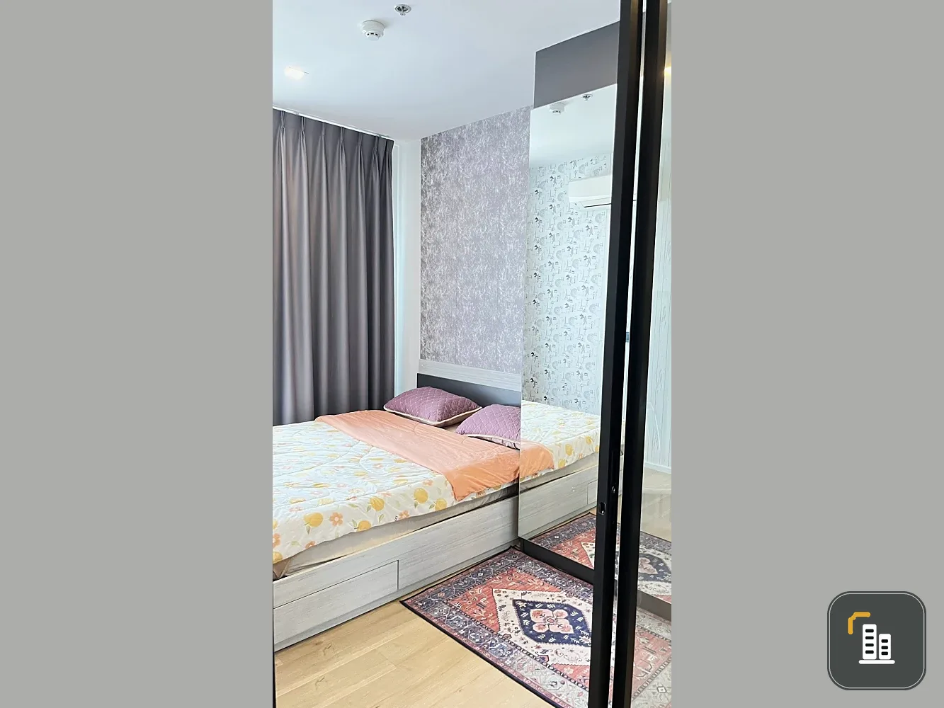 For rent: Notting Hill Leamchabang. Spacious room with ample living space, fully furnished, and beautiful views. Don't miss out!