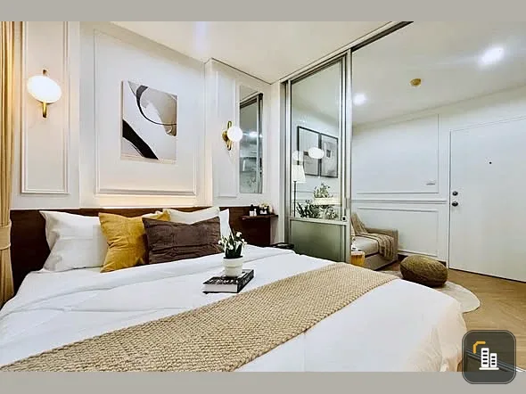 Selling ready-to-move-in Lumpini Ville Onnut 46 condo units. Open view, great location. Book now!