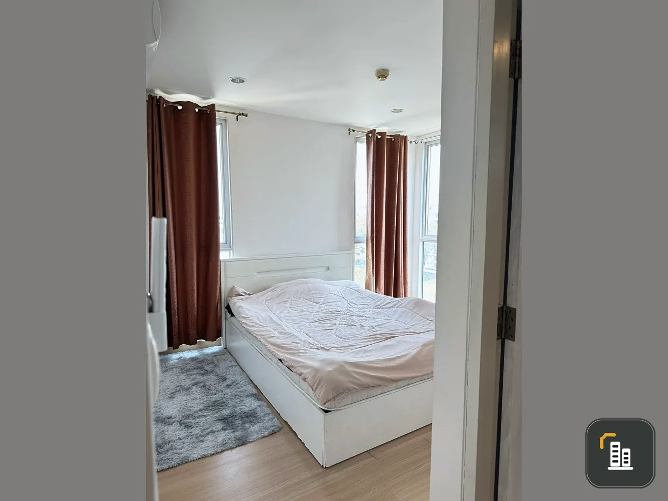 For sale or rent: The Niche ID Ladprao 130. Large 2-bedroom, 2-bathroom unit with full functionality. Don't miss out!