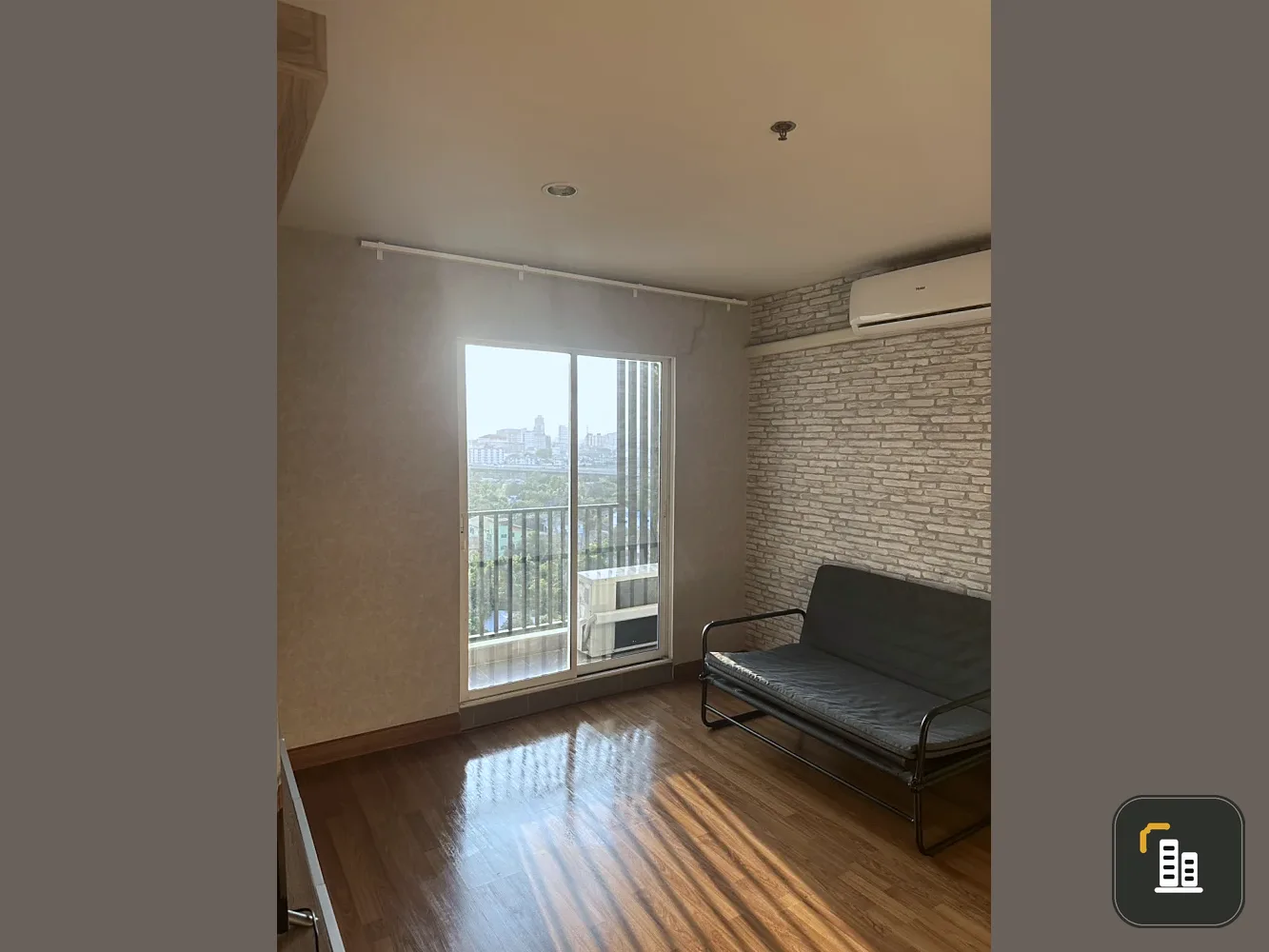 Urgent sale! 2-bedroom corner condo at Regent Home Bangson - stunning view, incredible value. Book now, don't miss this opportunity!