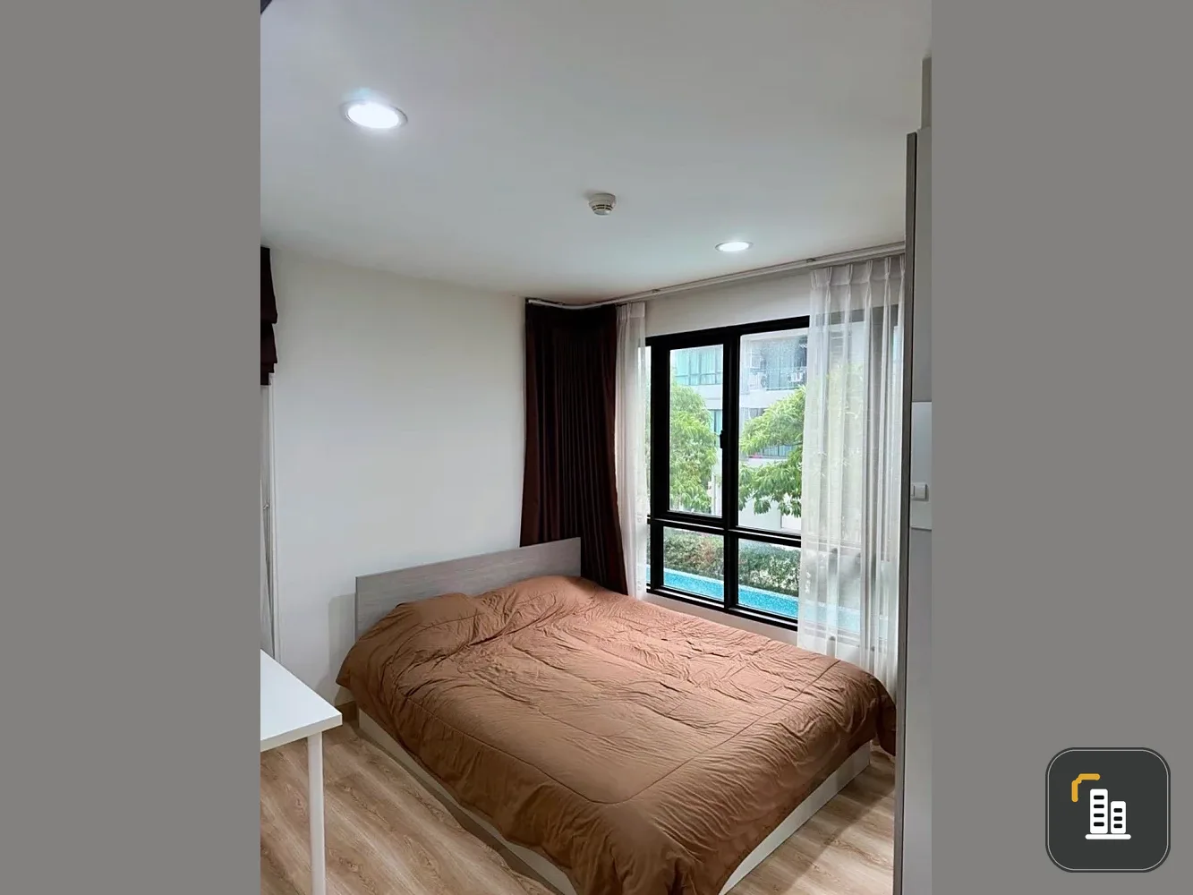 Selling Premio Fresco 2-bedroom unit with spacious living area, pool view, and fully furnished. Book now!
