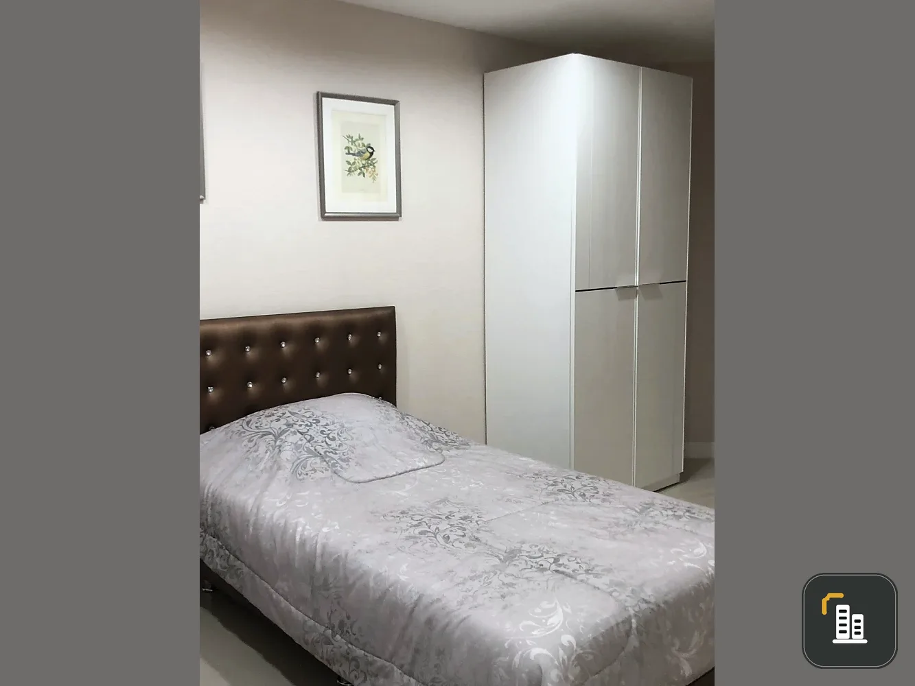 Sky Beach 2-bedroom condo for sale. Spacious living area, great location, fully furnished and equipped with amenities. Book now!