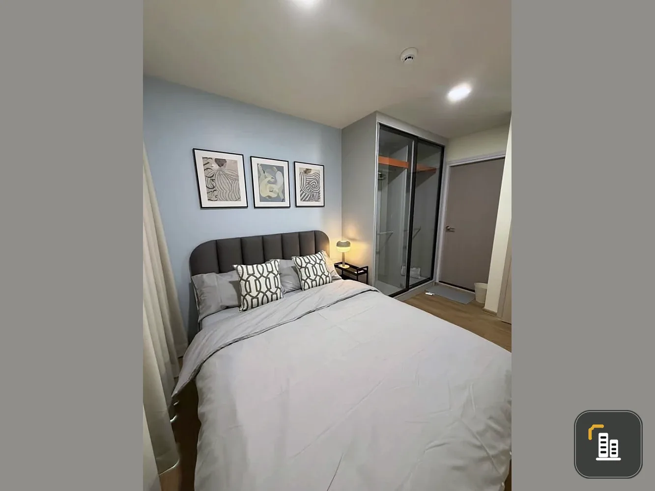 For rent: Kave Luminous Bangmod. Beautifully decorated room with a coordinated color scheme. Fully furnished. Just bring your suitcase and move in!