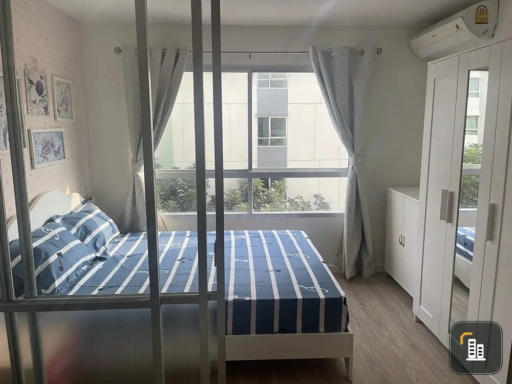 For sale: Lumpini Onnut 46, Building C2, 4th floor. Garden view, bright and airy. Beautiful, clean room with IKEA furniture and complete appliances. B