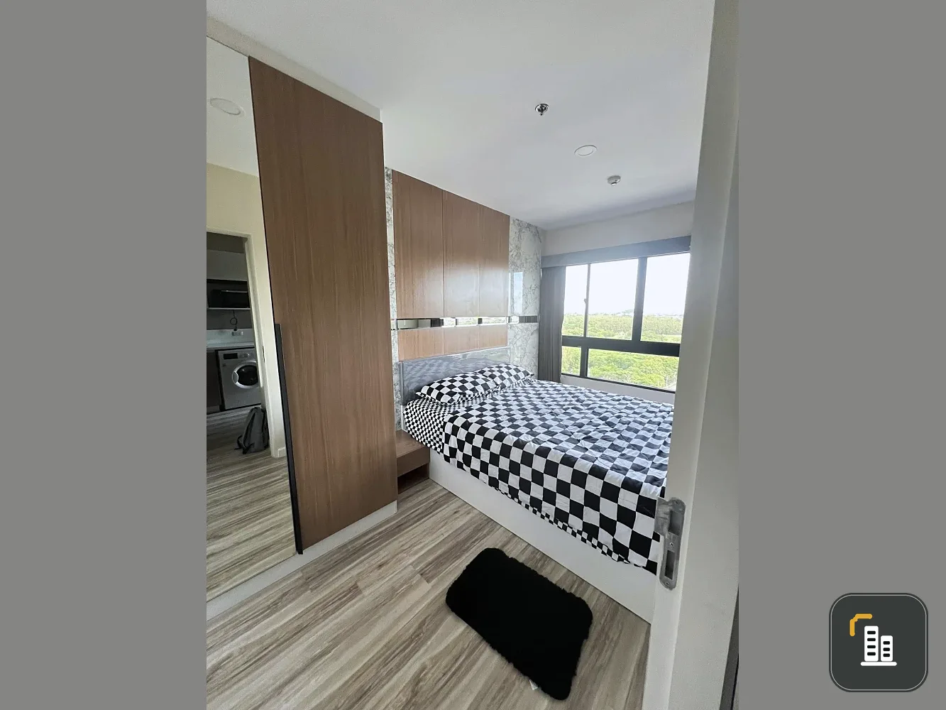 For rent: Plus Condominium Sriracha, 21st floor unit, fully furnished. What are you waiting for?