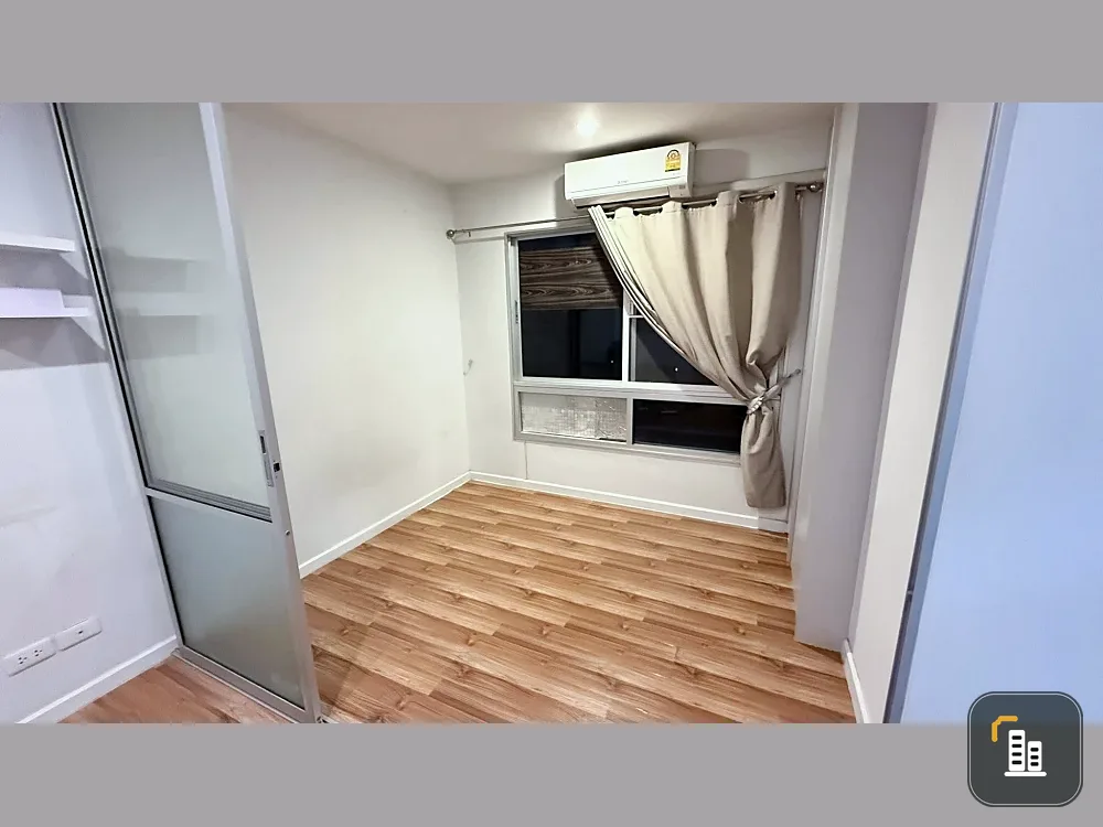 Selling V Condo Ladkrabang, 2nd floor unit. Great location, fully furnished. Don't miss out!