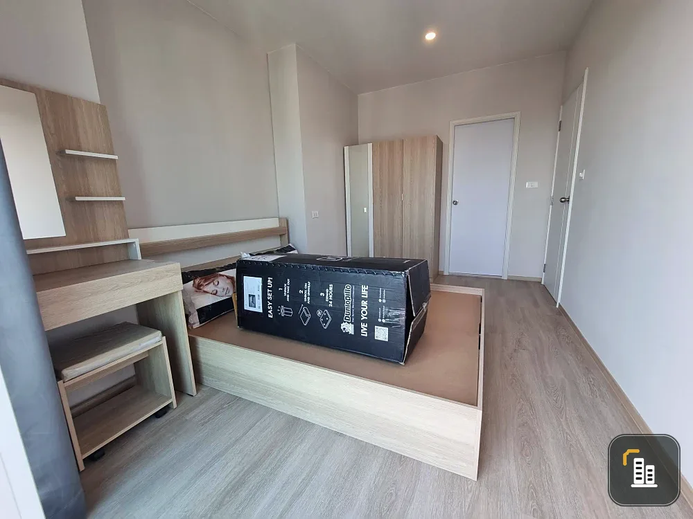 For rent: Lumpini Ville Charan-Fai Chai, corner unit with great view, fully furnished. Just bring your suitcase and move in!