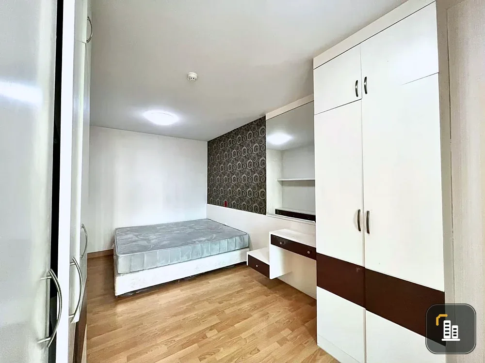 For rent: Supalai City Resort Ratchada-Huai Khwang. Spacious and comfortable room. Book now!