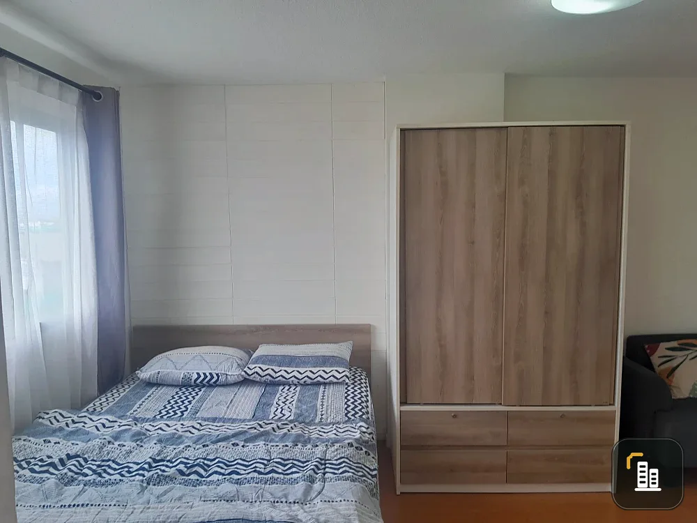 For sale: Lumpini Condo Town Romklao-Suvarnabhumi. Nice unit, fully furnished + complete appliances. Book now before it's too late!!!