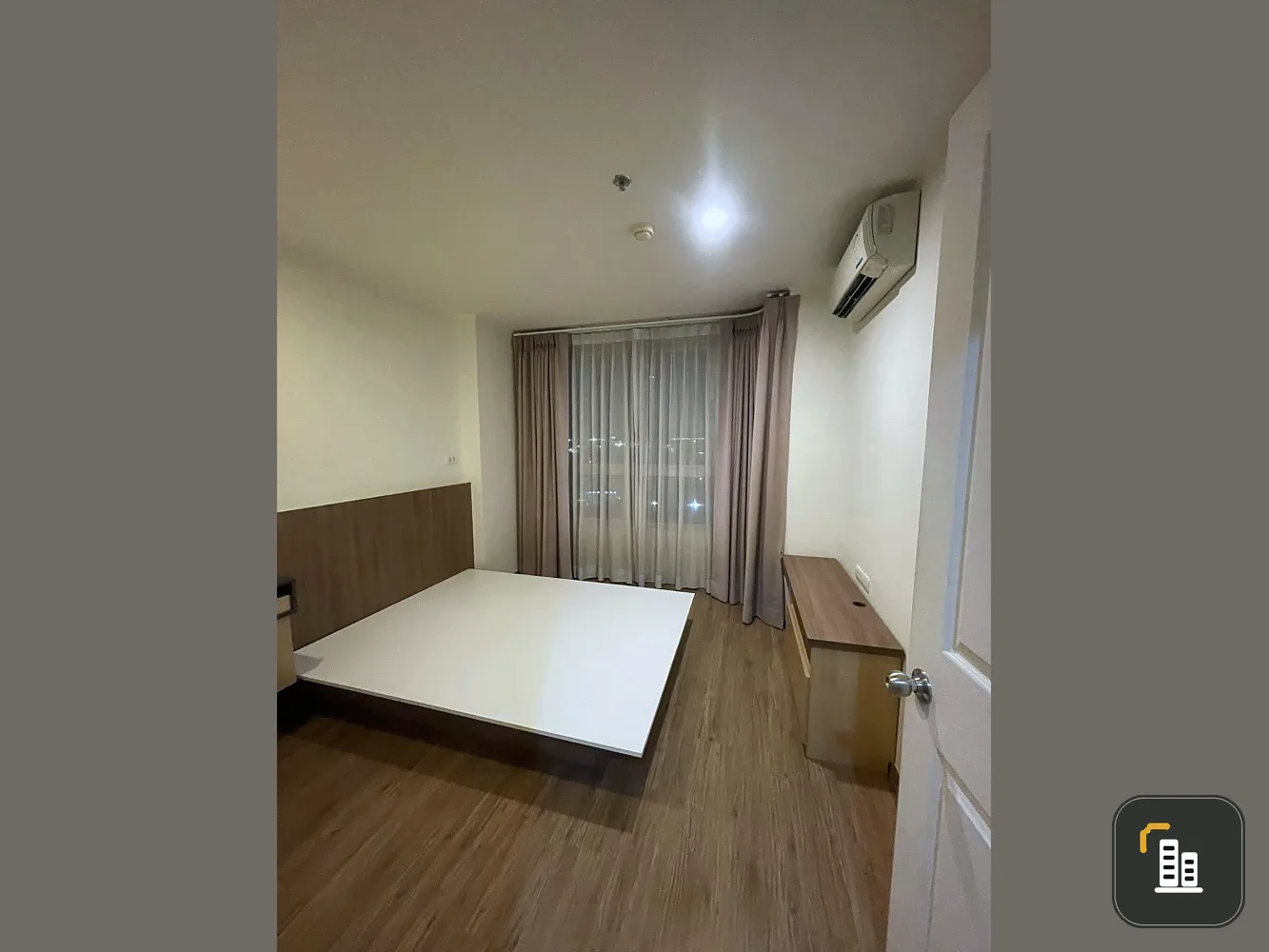 Condo for sale: U Delight @ Huamark Station. A lovely unit on the 12th floor with great views, at an unbeatable price. Book now!