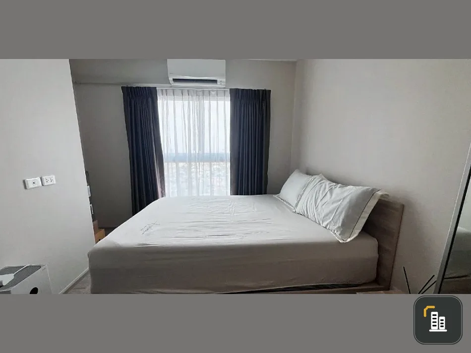 Urgent Sale! Plum Condo Ramkhamhaeng Station. Experience living on the 32nd floor with unobstructed, breezy views. Buy now!