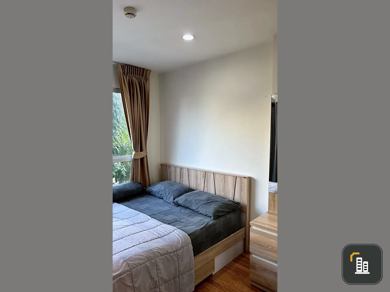 Urgent sale! Lumpini Mix Theparak-Srinakarin, ready-to-move-in unit. Fully furnished with appliances. Just bring your personal belongings and move in!